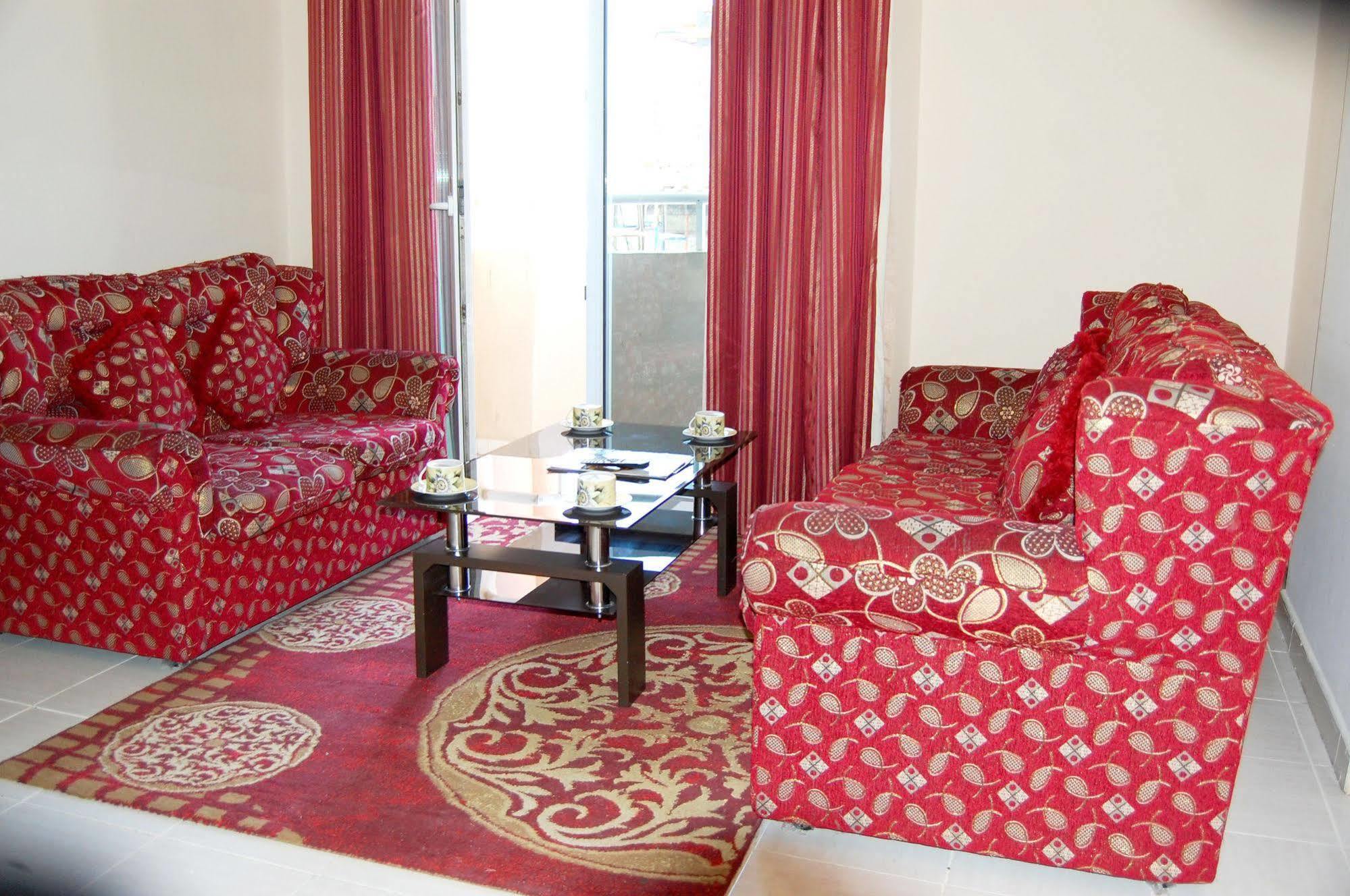 Al Ferdous Hotel Apartment Sharjah Exterior photo